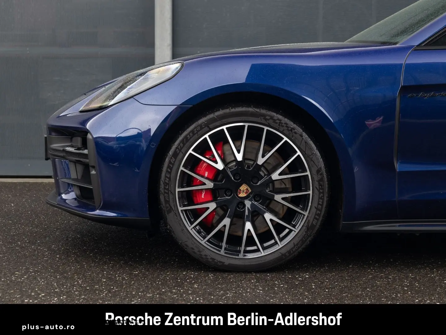 PORSCHE Panamera 4S E-Hybrid HA-Lenkung Head-Up Display