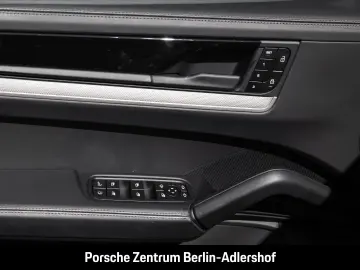 PORSCHE Cayenne S E-Hybrid Coupe Burmester Nachtsicht