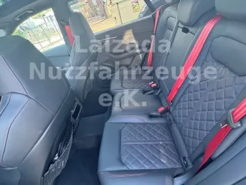 AUDI SQ8 4.0 TFSI quattro