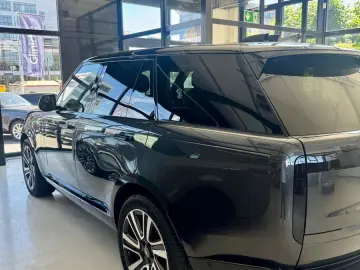LAND ROVER Range Rover D350 HSE 5 Jahre Garantie PanoramaSD