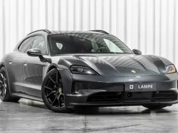 PORSCHE Taycan Sport Turismo Performance Plus Pano BOSE