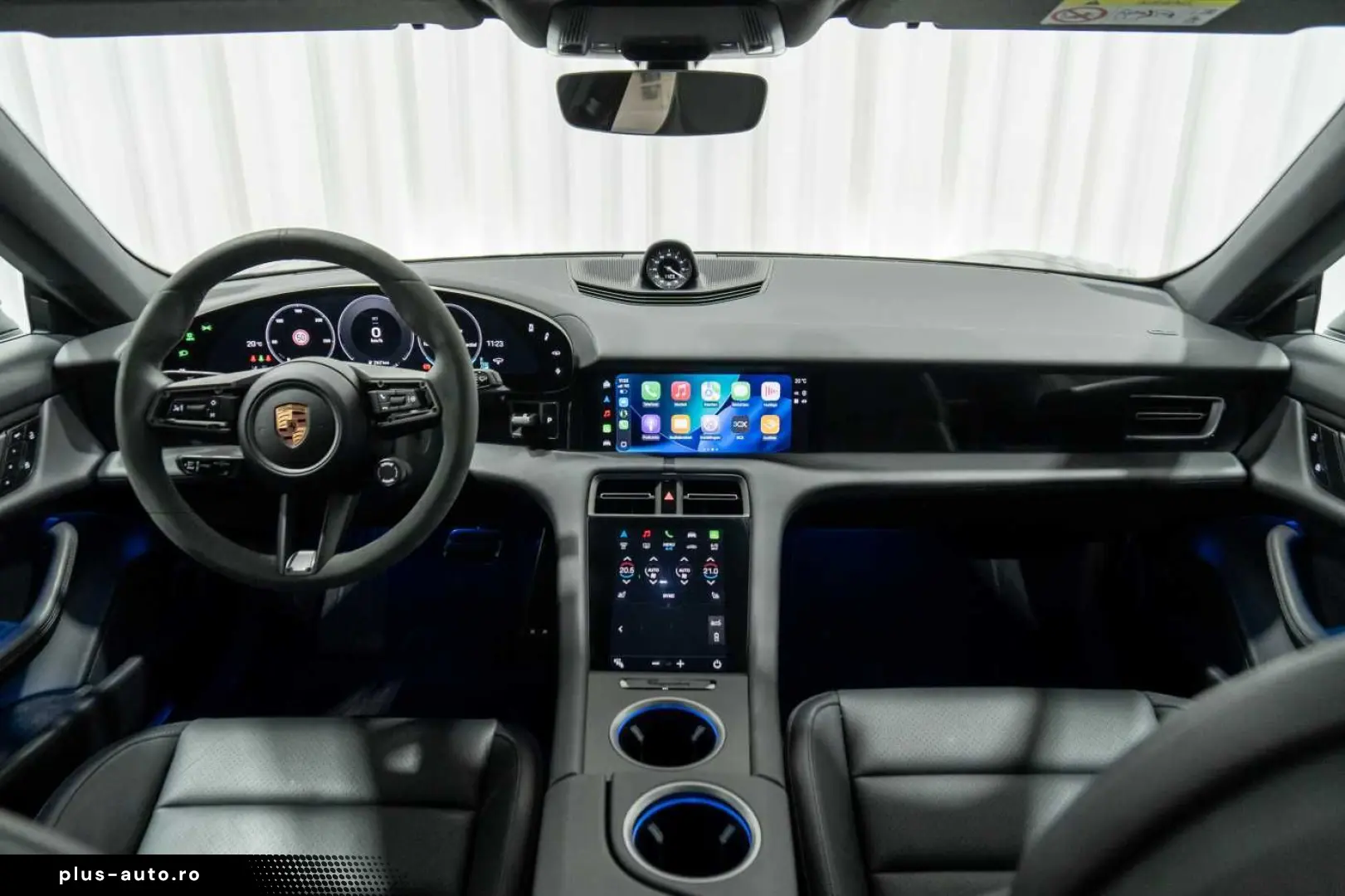 PORSCHE Taycan Sport Turismo Performance Plus Pano BOSE
