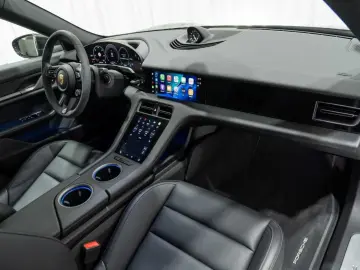 PORSCHE Taycan Sport Turismo Performance Plus Pano BOSE