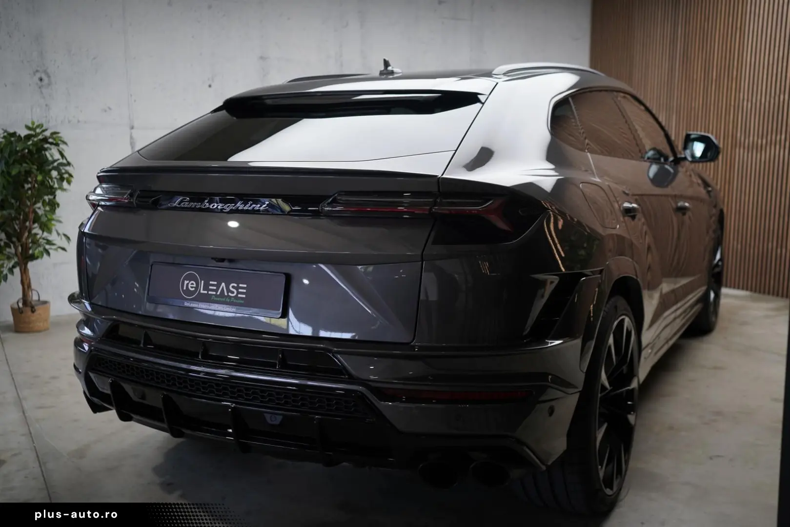 LAMBORGHINI Urus S   B&O   AHK   Night   HuD   Pano   Beige
