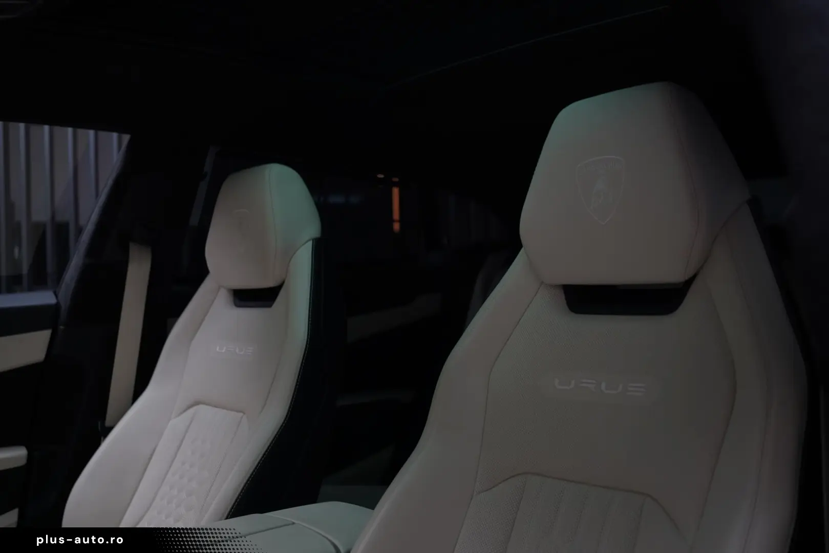 LAMBORGHINI Urus S   B&O   AHK   Night   HuD   Pano   Beige