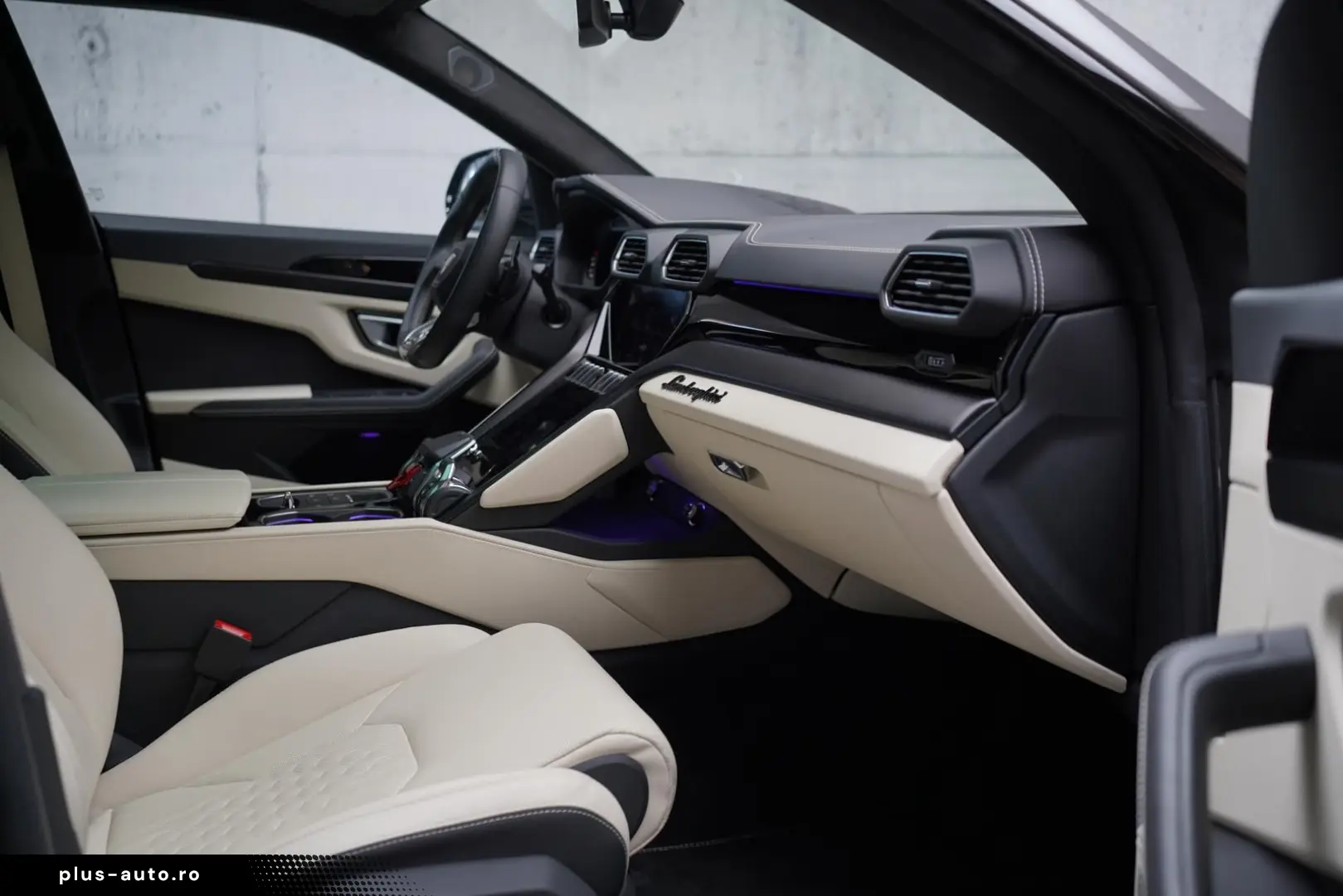 LAMBORGHINI Urus S   B&O   AHK   Night   HuD   Pano   Beige
