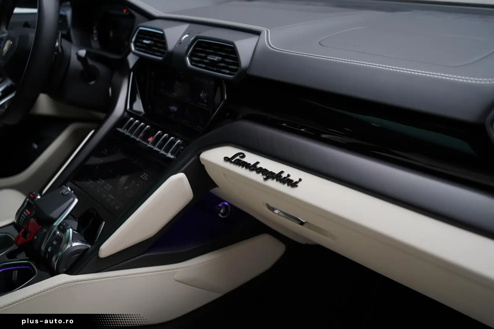 LAMBORGHINI Urus S   B&O   AHK   Night   HuD   Pano   Beige