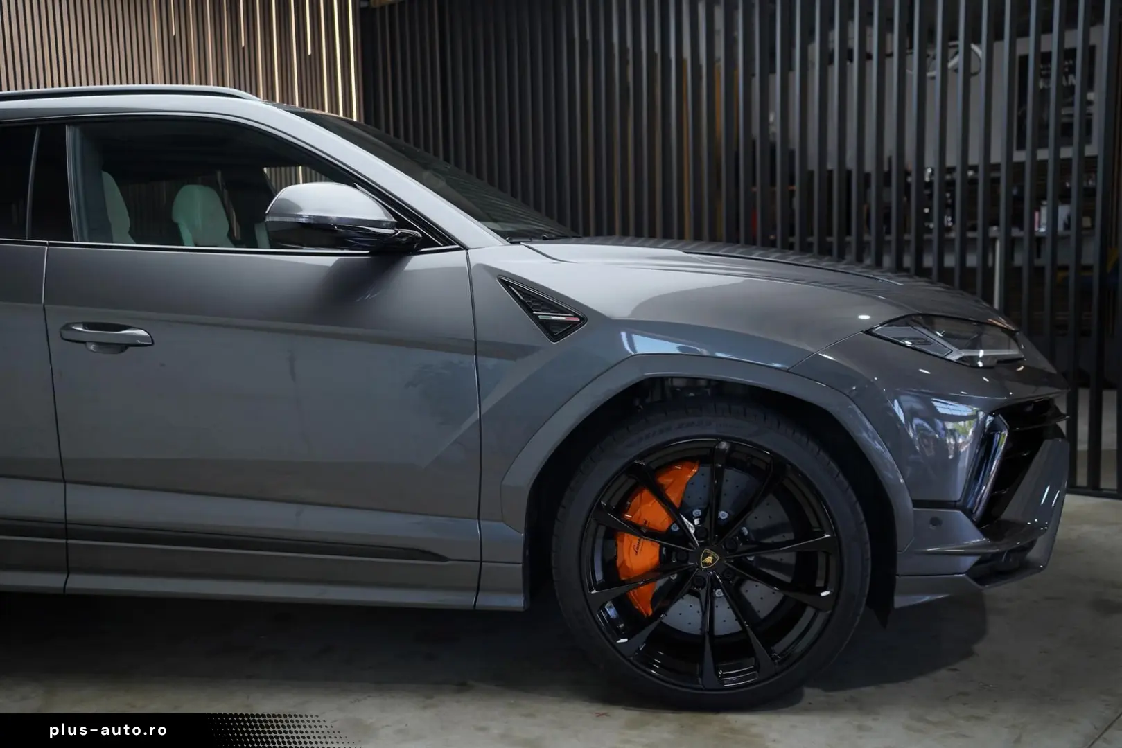 LAMBORGHINI Urus S   B&O   AHK   Night   HuD   Pano   Beige