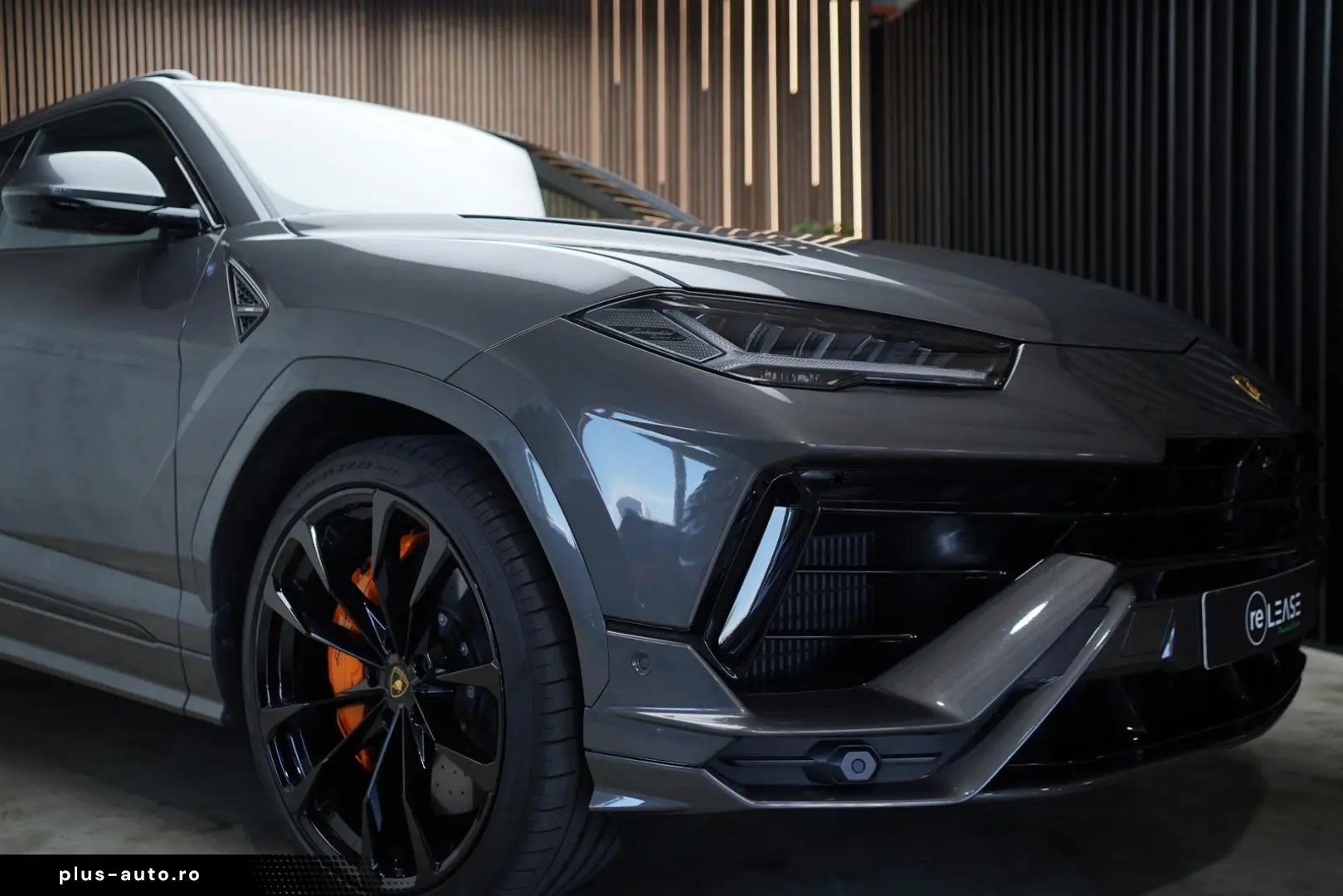LAMBORGHINI Urus S   B&O   AHK   Night   HuD   Pano   Beige