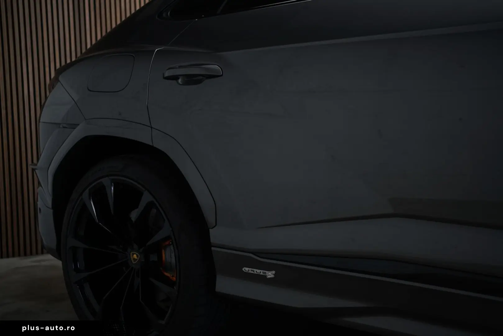 LAMBORGHINI Urus S   B&O   AHK   Night   HuD   Pano   Beige