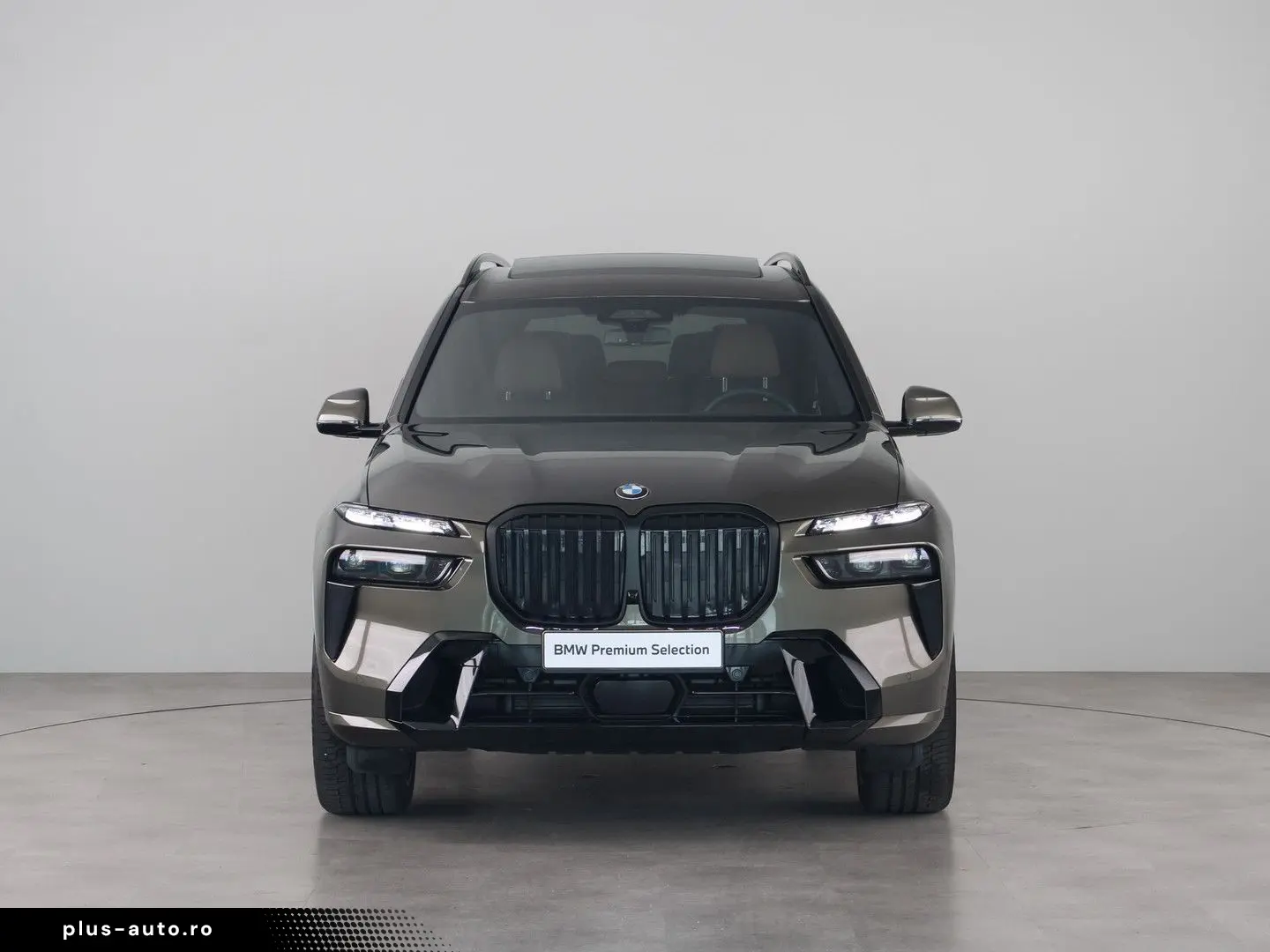 BMW X7 xDrive40i M-Sport Pro Iconic glow grille