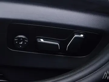BMW M5 Plug-In Hybrid Touring xDrive A