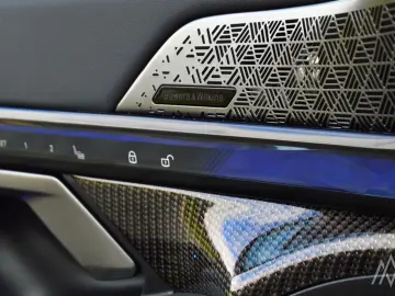 BMW M5 Plug-In Hybrid Touring xDrive A