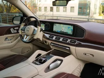 MERCEDES-BENZ GLS 600 Mercedes-Maybach 4MATIC