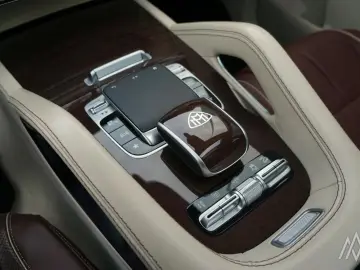 MERCEDES-BENZ GLS 600 Mercedes-Maybach 4MATIC