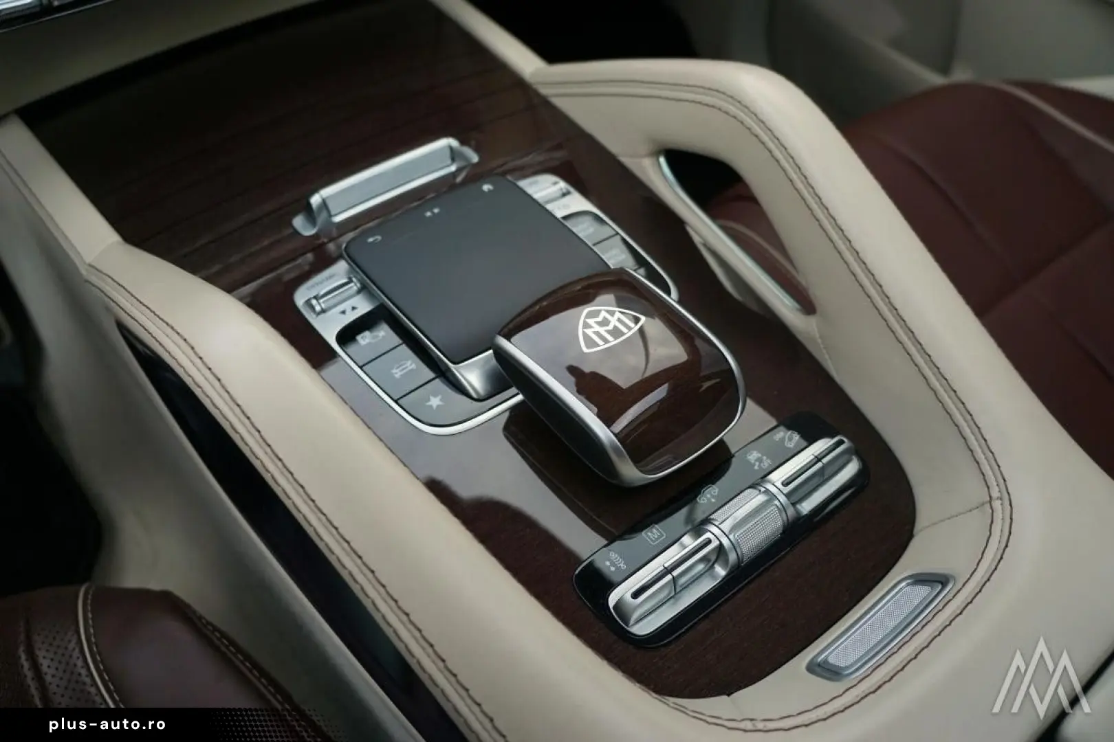 MERCEDES-BENZ GLS 600 Mercedes-Maybach 4MATIC