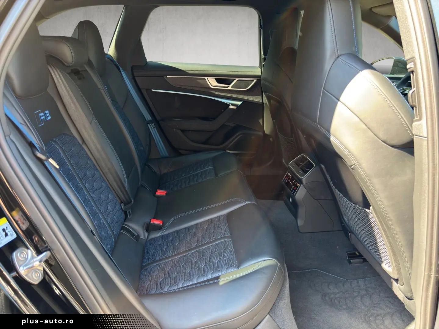 AUDI RS6 Performance -LASER-PANO-AIR-B&O-ACC-