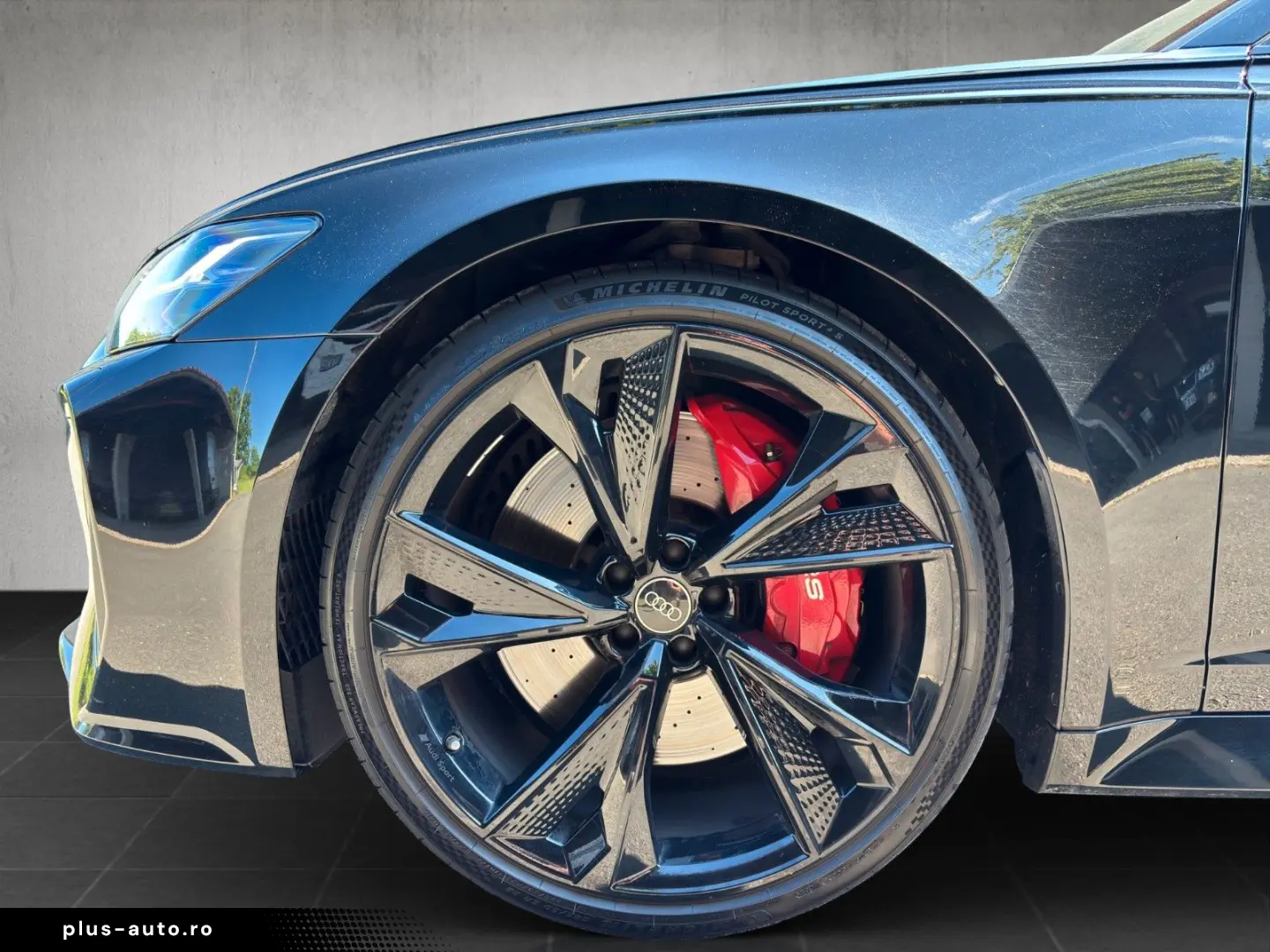 AUDI RS6 Performance -LASER-PANO-AIR-B&O-ACC-
