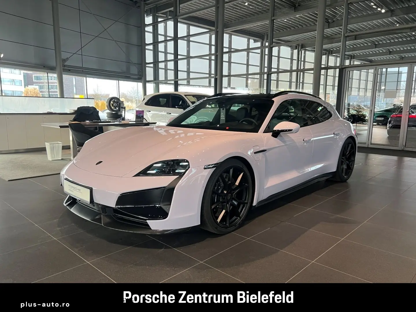 PORSCHE Taycan Turbo Sport Turismo Burmester HA-Lenkung