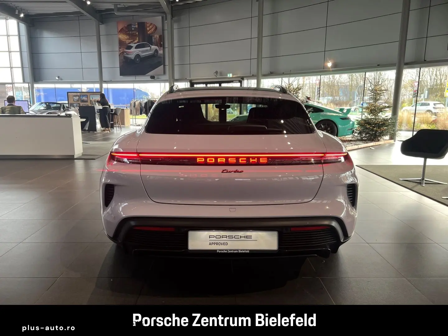 PORSCHE Taycan Turbo Sport Turismo Burmester HA-Lenkung