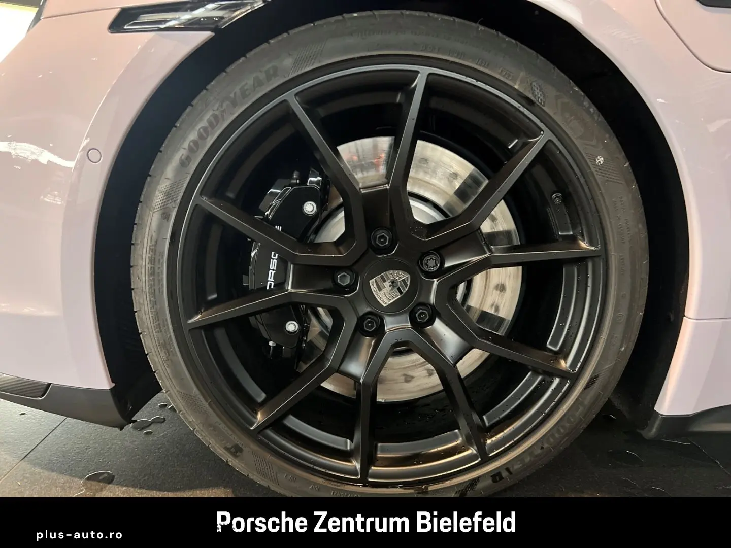 PORSCHE Taycan Turbo Sport Turismo Burmester HA-Lenkung