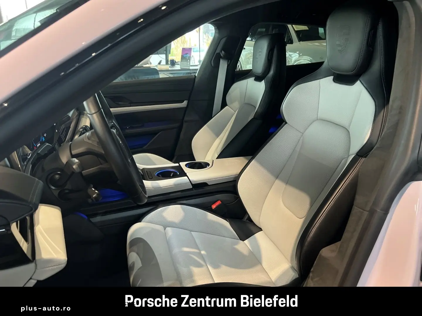 PORSCHE Taycan Turbo Sport Turismo Burmester HA-Lenkung