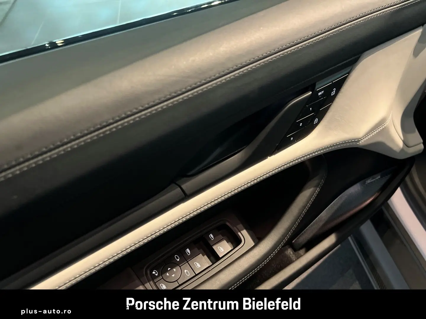 PORSCHE Taycan Turbo Sport Turismo Burmester HA-Lenkung
