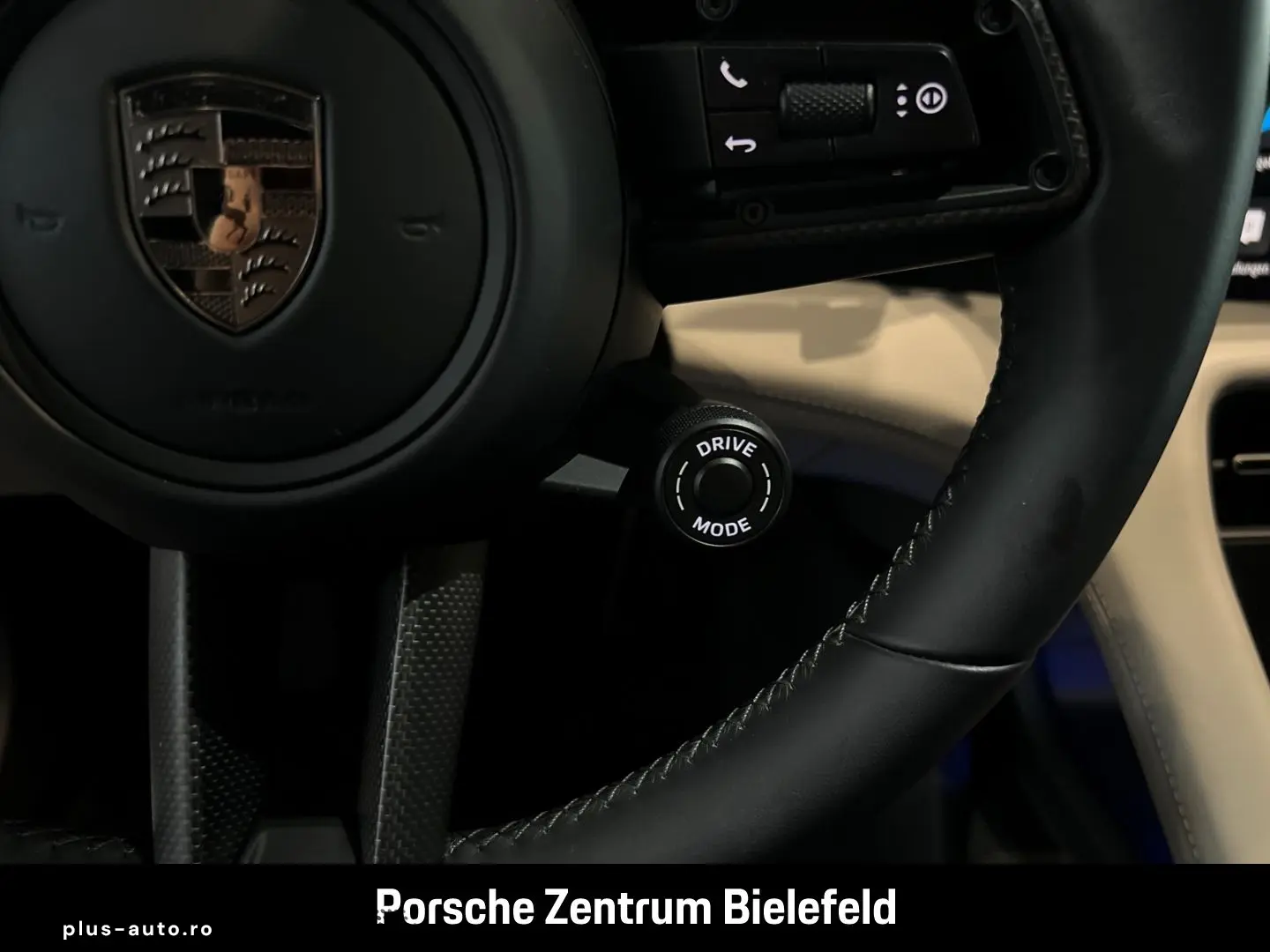 PORSCHE Taycan Turbo Sport Turismo Burmester HA-Lenkung