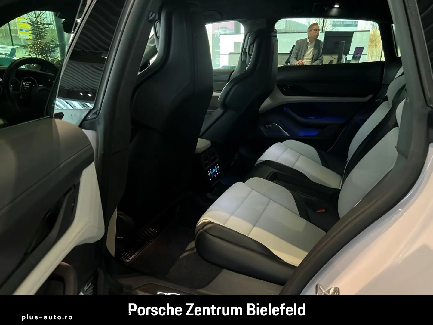 PORSCHE Taycan Turbo Sport Turismo Burmester HA-Lenkung