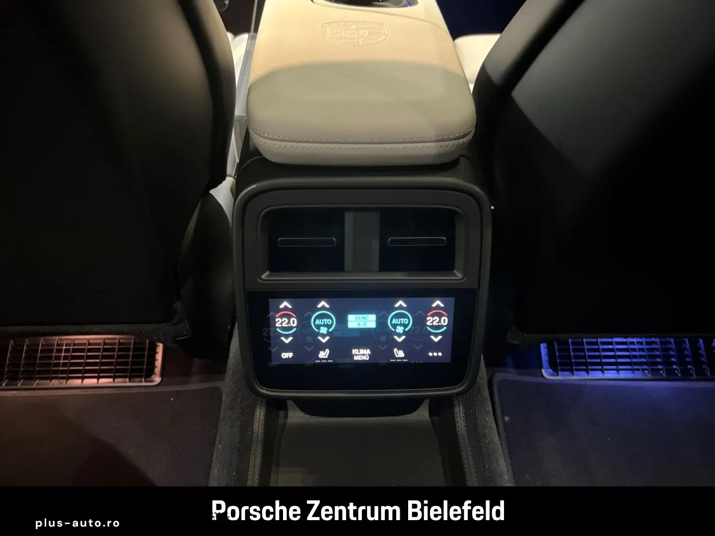 PORSCHE Taycan Turbo Sport Turismo Burmester HA-Lenkung