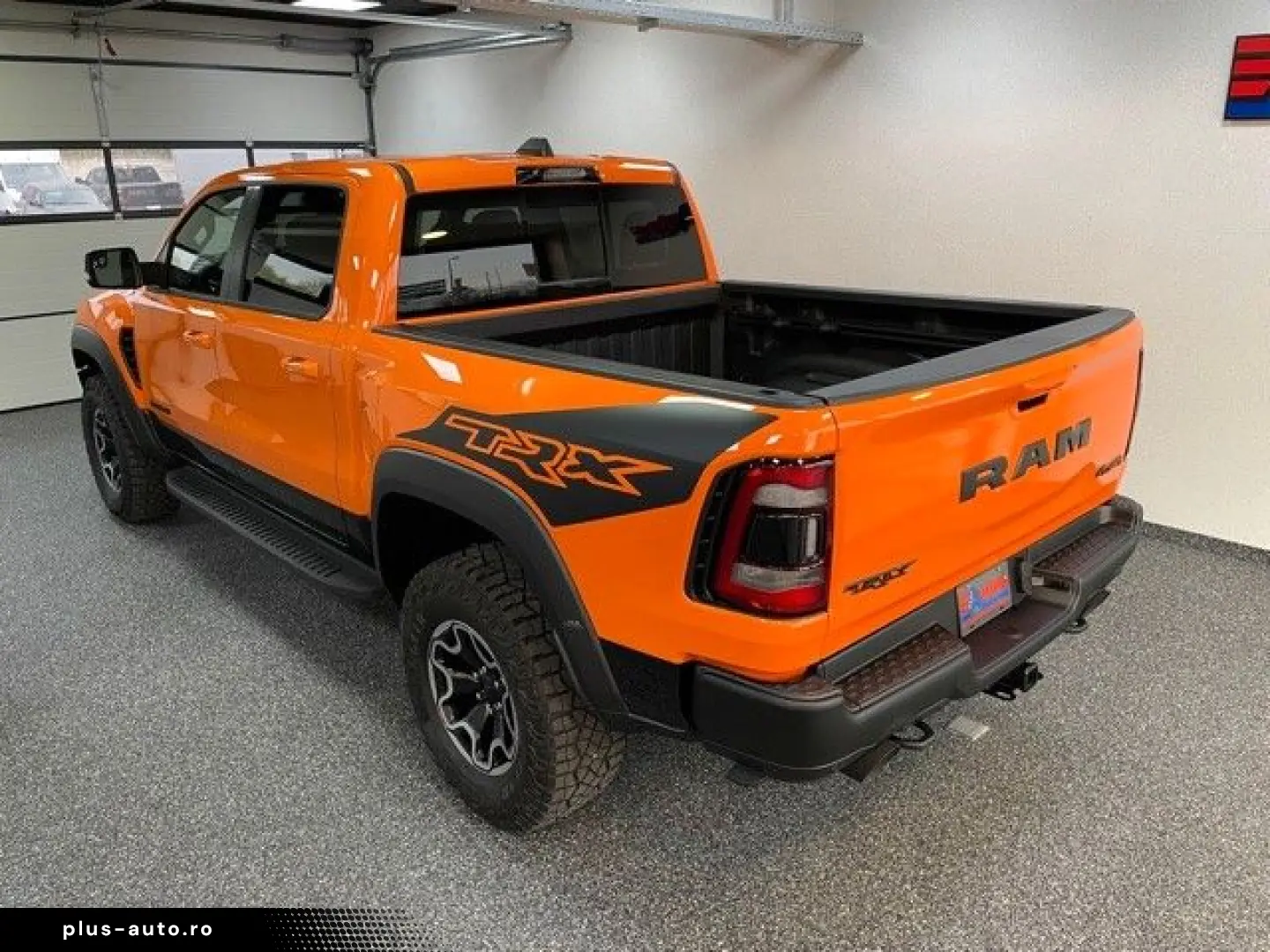 DODGE TRX SONDERMODELL IGNITION AUS 1. HAND