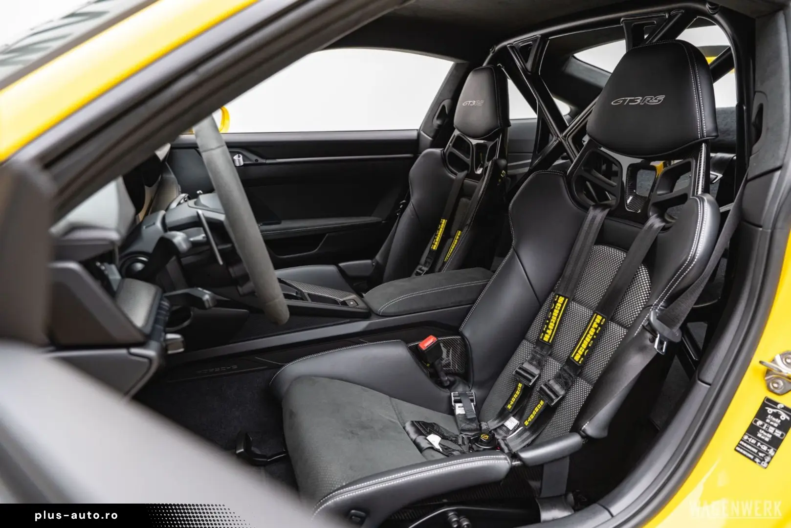 PORSCHE 992 GT3 RS PDK RACINGGELB CLUBSPORT 90LITER PDLS