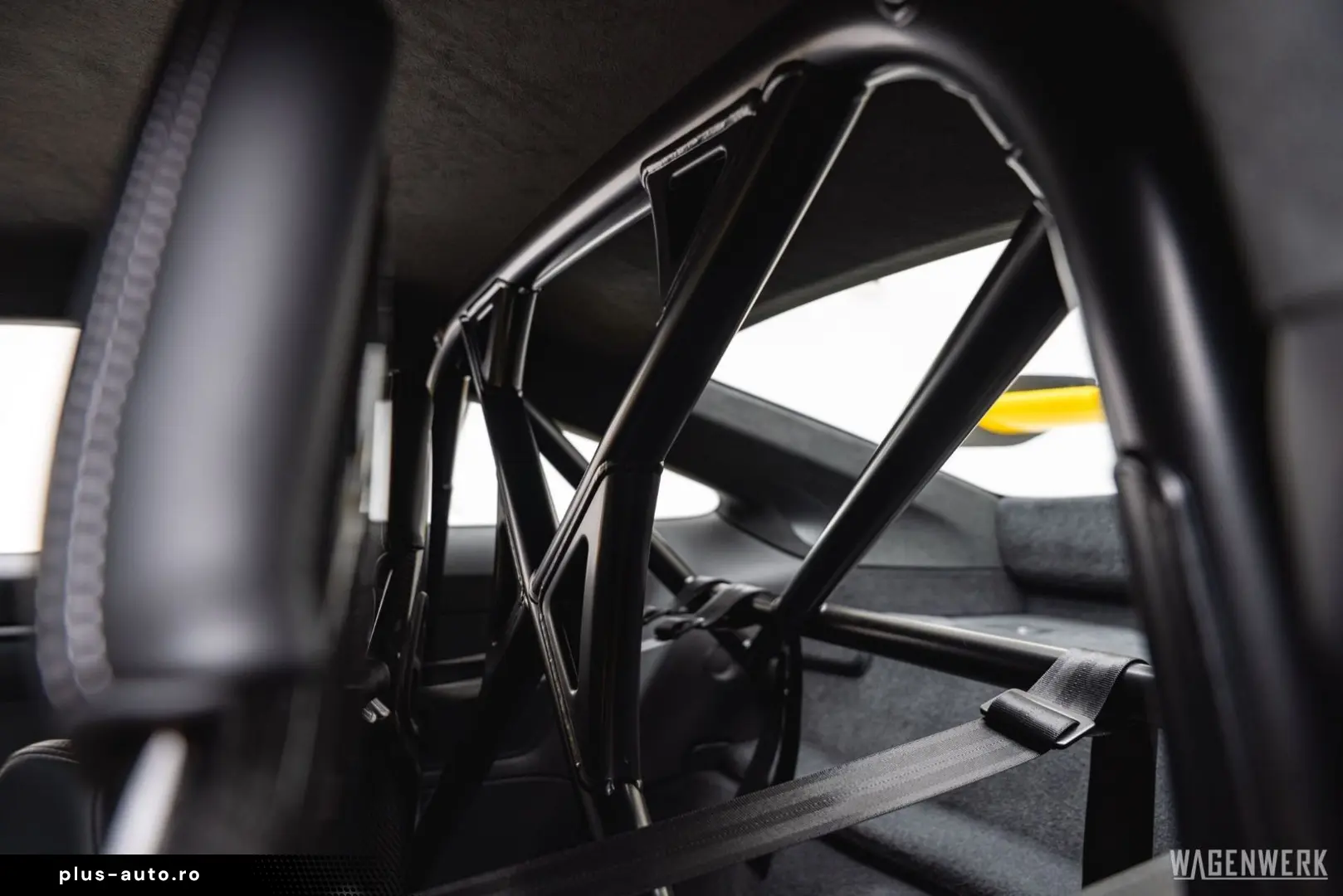 PORSCHE 992 GT3 RS PDK RACINGGELB CLUBSPORT 90LITER PDLS