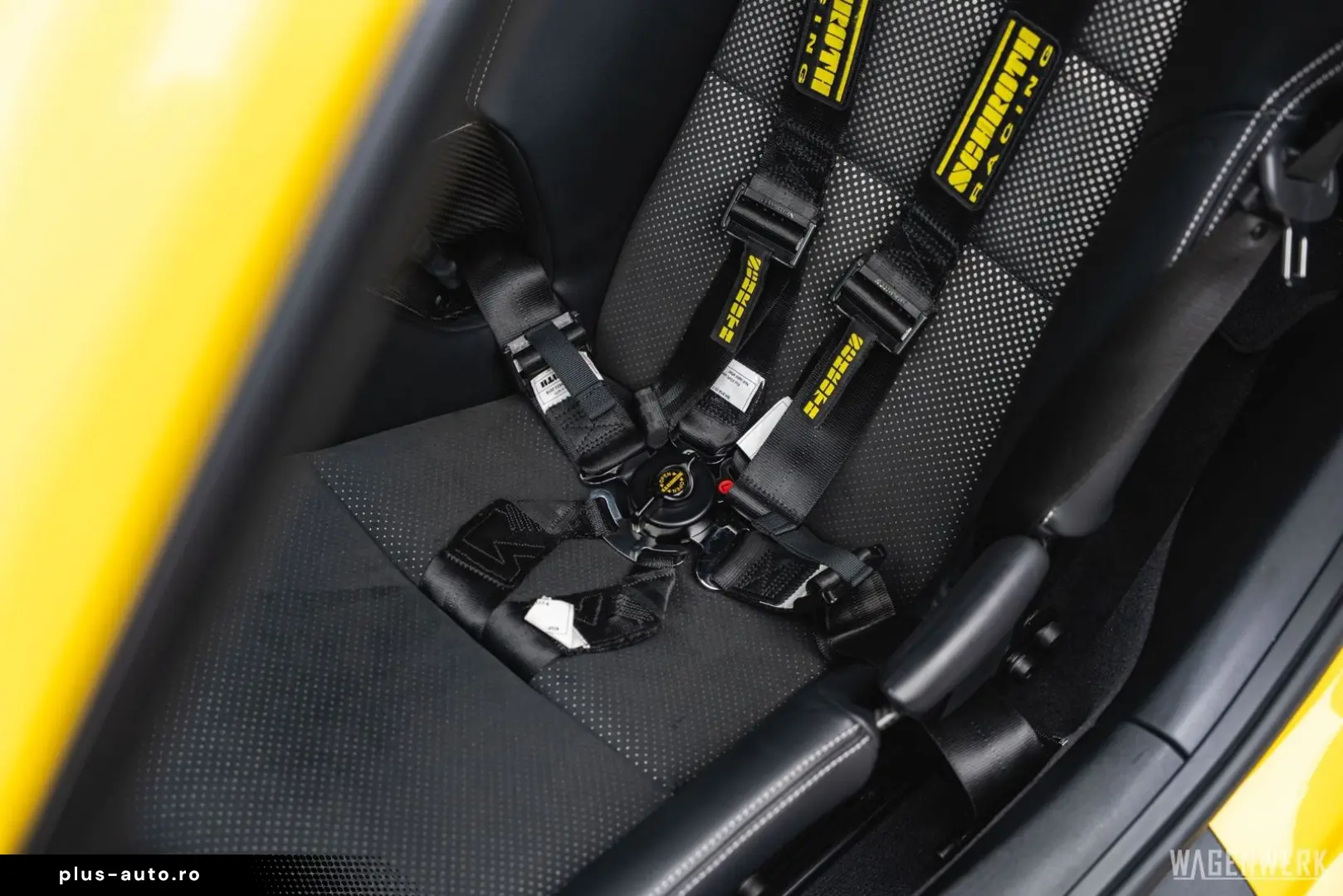 PORSCHE 992 GT3 RS PDK RACINGGELB CLUBSPORT 90LITER PDLS