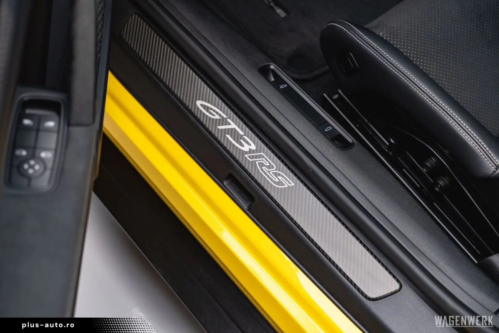 PORSCHE 992 GT3 RS PDK RACINGGELB CLUBSPORT 90LITER PDLS