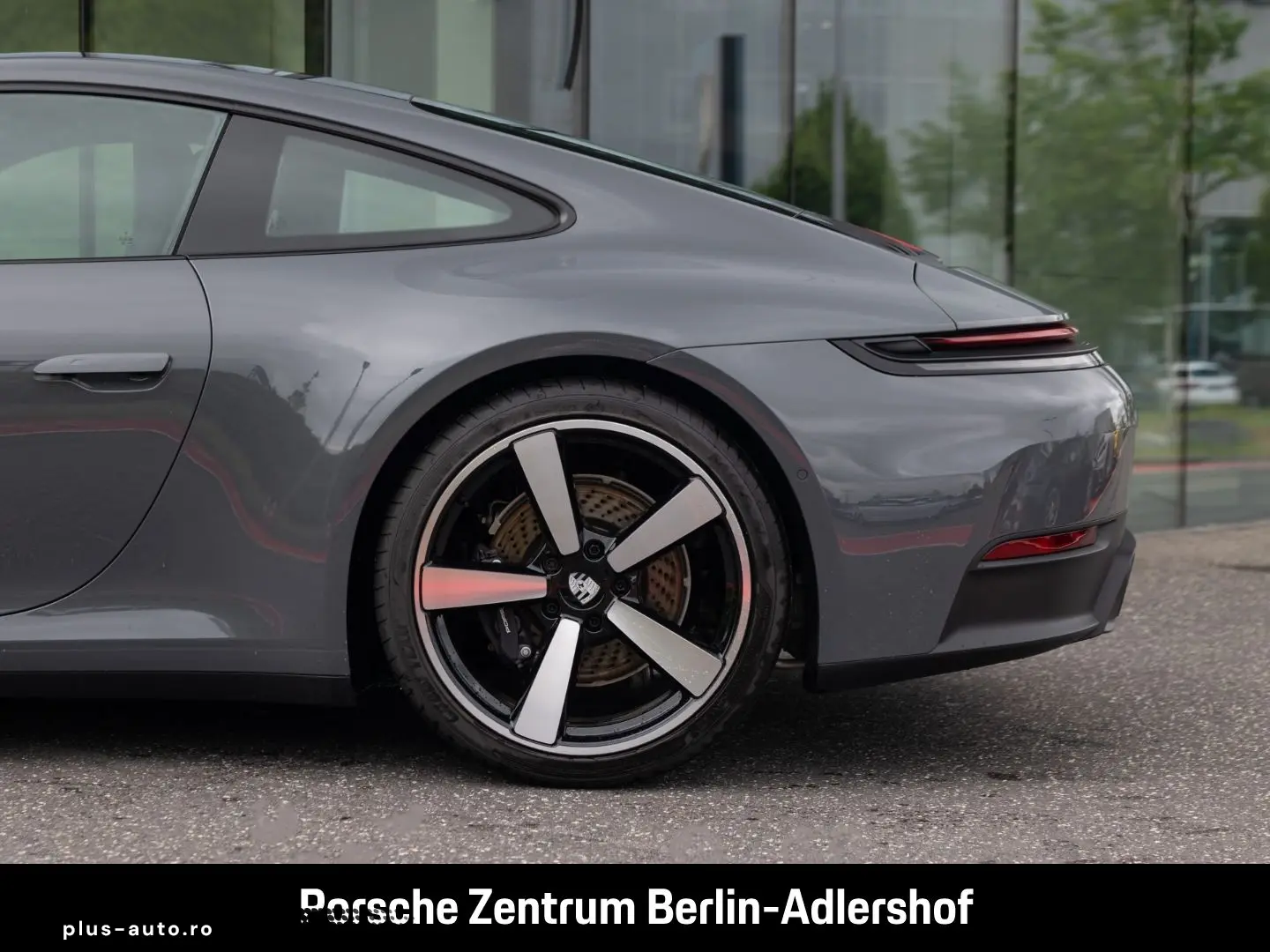 PORSCHE 992 911 Carrera Sportabgas Surround View BOSE