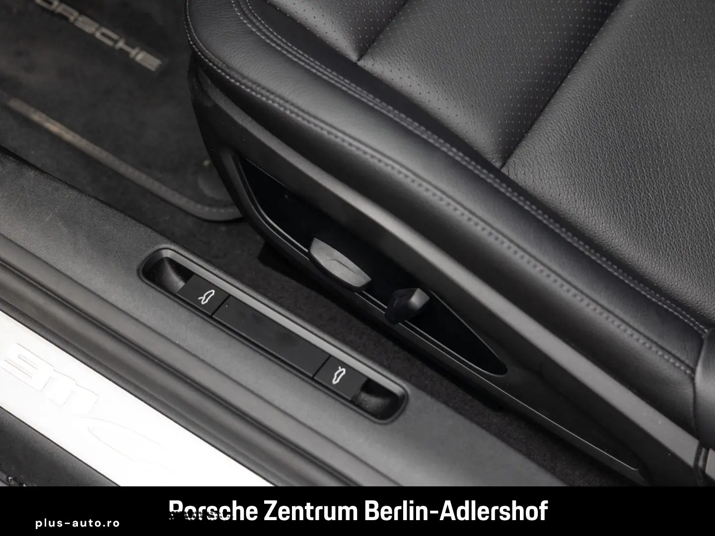 PORSCHE 992 911 Carrera Sportabgas Surround View BOSE
