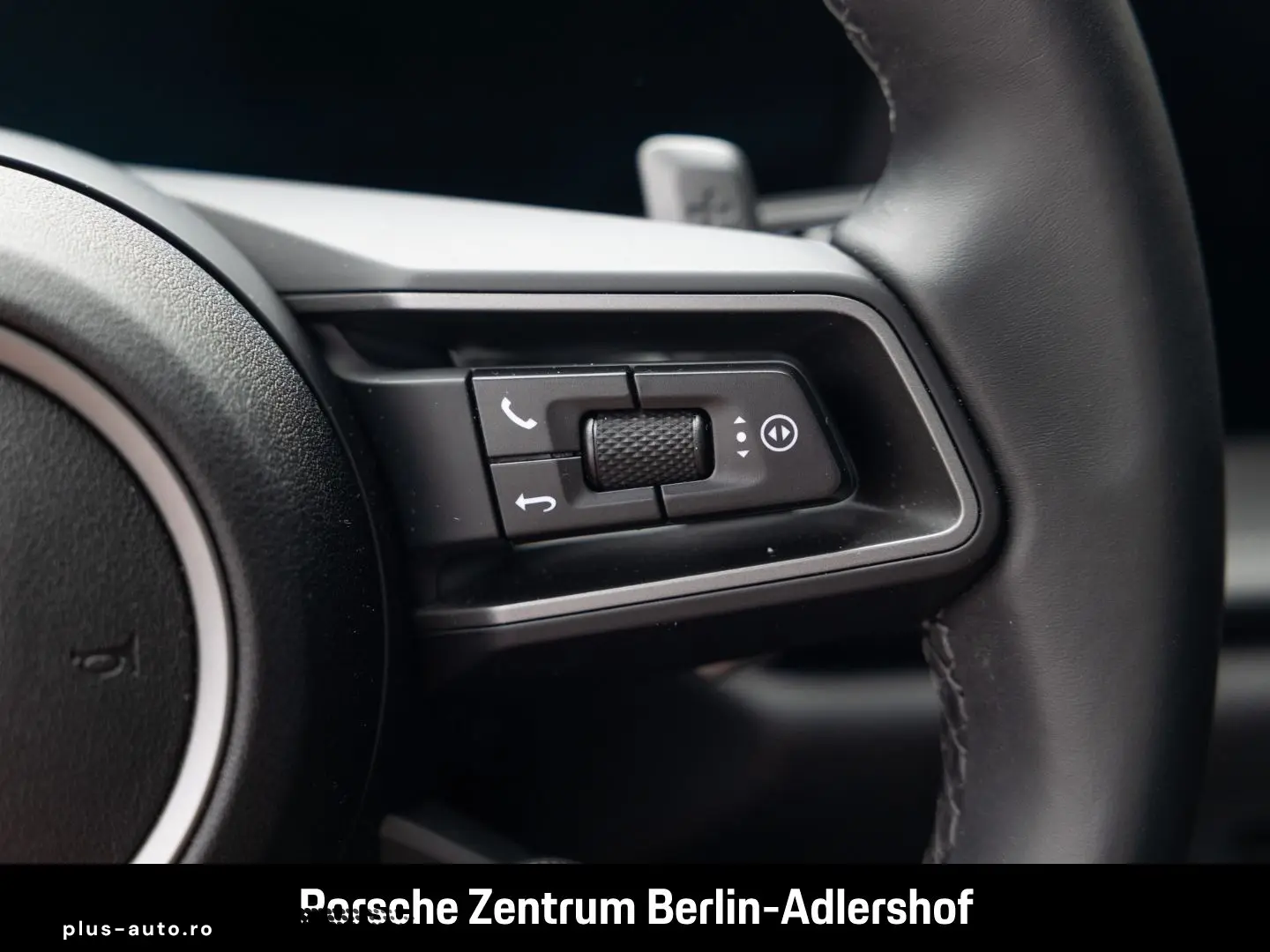 PORSCHE 992 911 Carrera Sportabgas Surround View BOSE