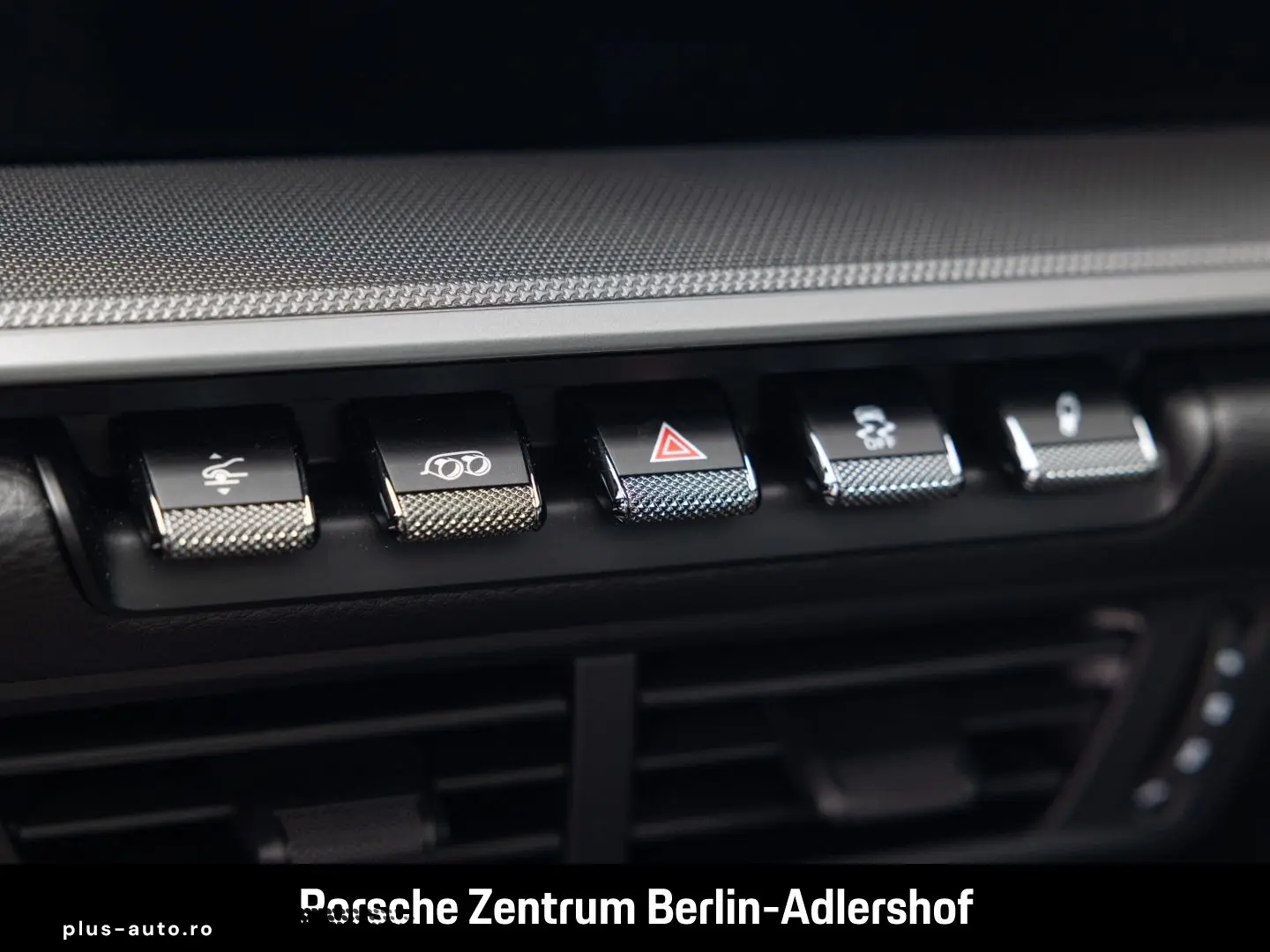 PORSCHE 992 911 Carrera Sportabgas Surround View BOSE