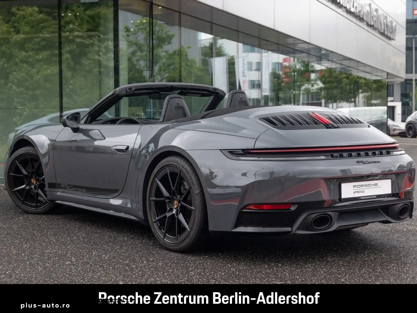 PORSCHE 992 911 Carrera Cabrio Sportabgas Surround View