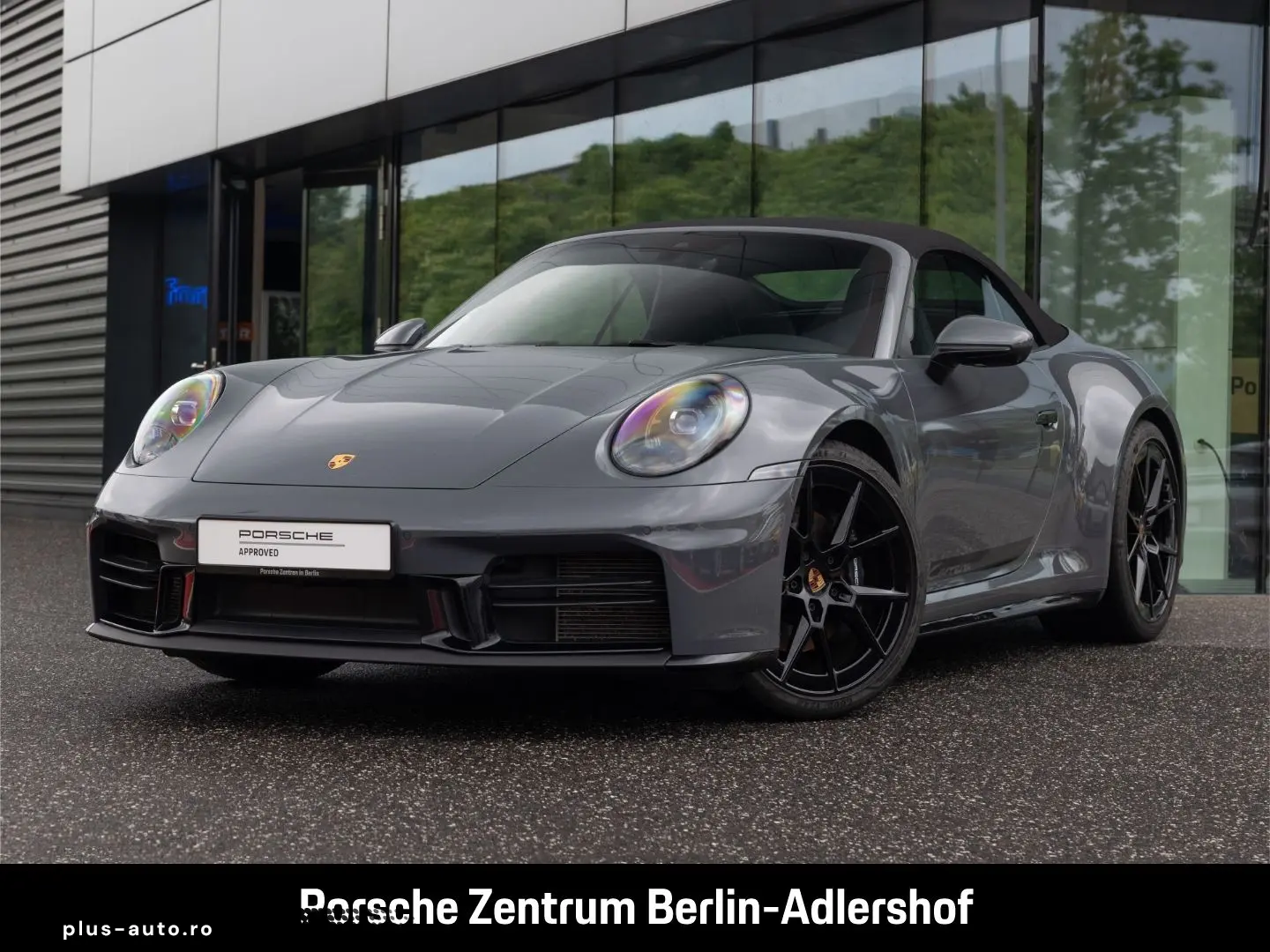 PORSCHE 992 911 Carrera Cabrio Sportabgas Surround View