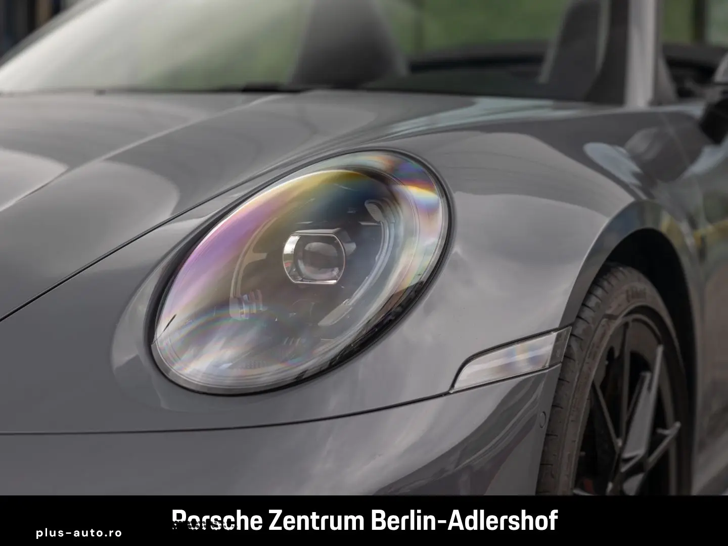 PORSCHE 992 911 Carrera Cabrio Sportabgas Surround View