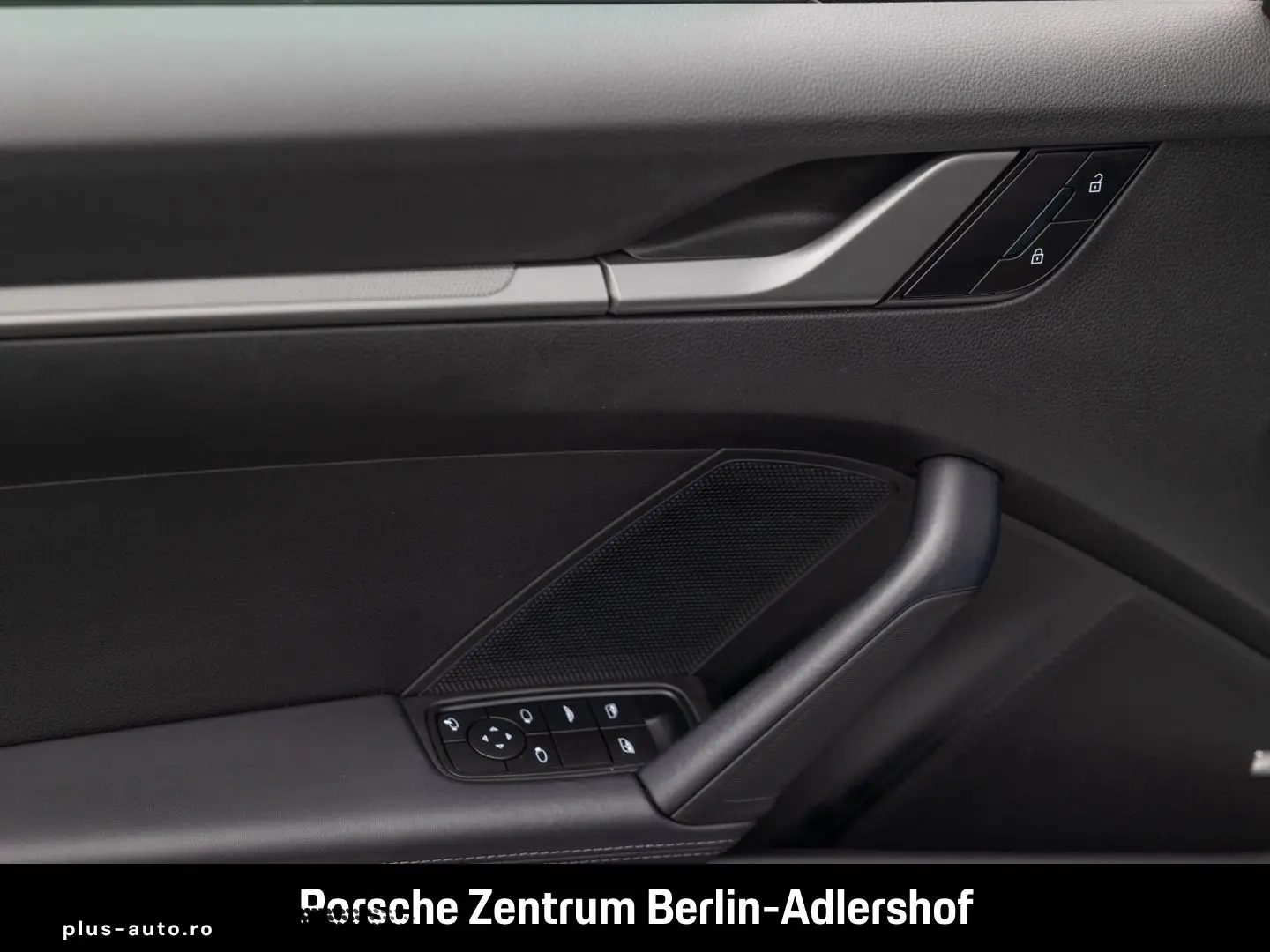 PORSCHE 992 911 Carrera Cabrio Sportabgas Surround View