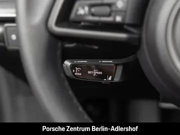 PORSCHE 992 911 Carrera Cabrio Sportabgas Surround View