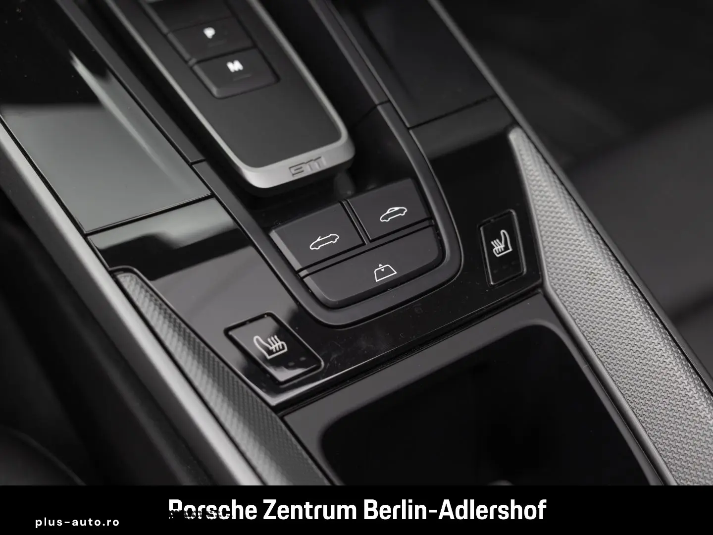 PORSCHE 992 911 Carrera Cabrio Sportabgas Surround View