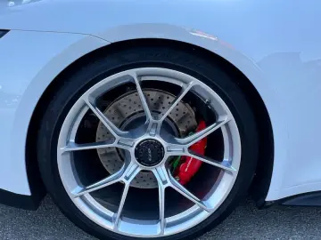 PORSCHE 992 GT3 Clubsport 13tkm 1.hand u-frei appr 11 28