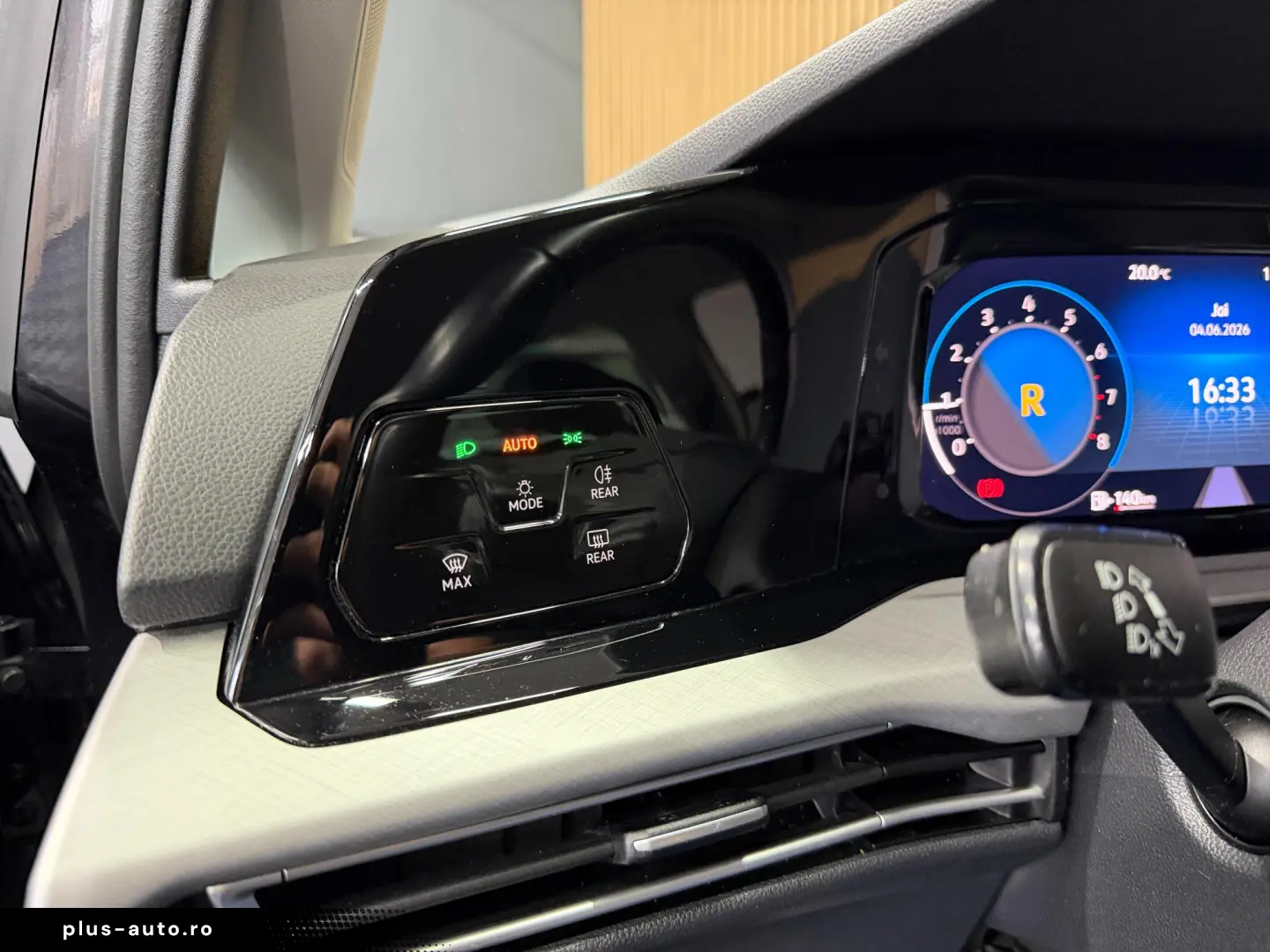 Volkswagen Golf Variant VIII 1.0 eTSI 81kW DSG Life 5d
