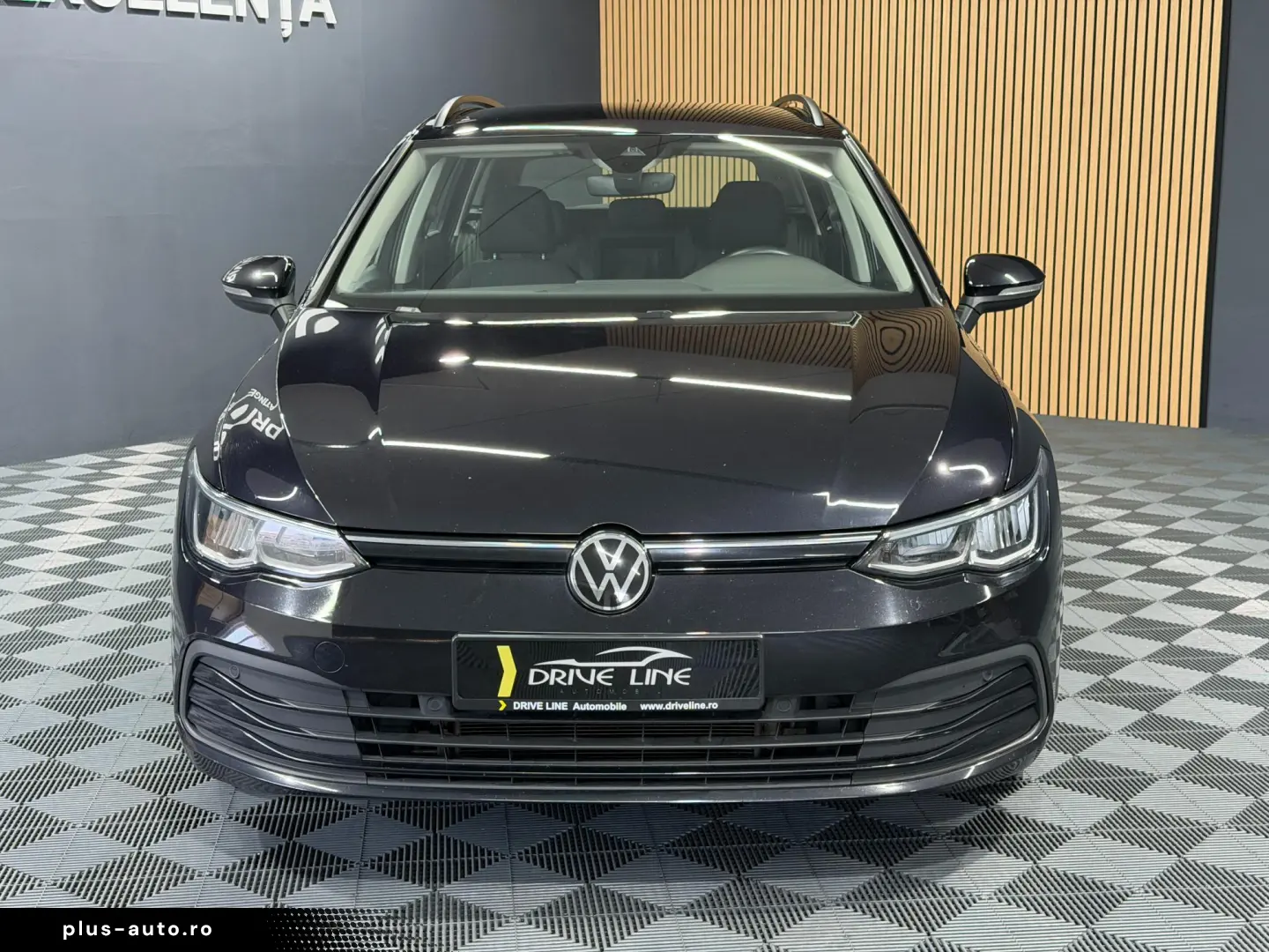 Volkswagen Golf Variant VIII 1.0 eTSI 81kW DSG Life 5d