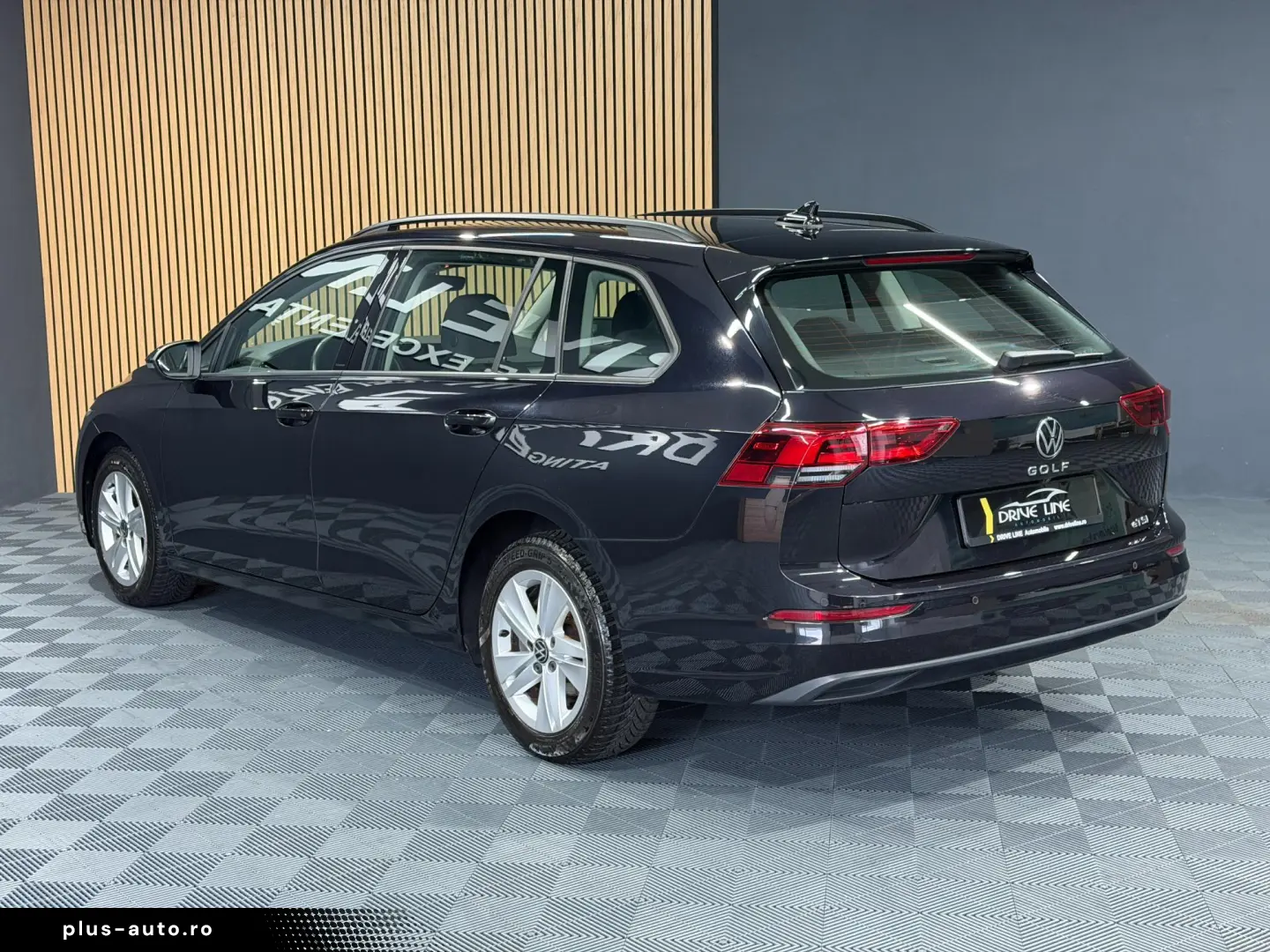 Volkswagen Golf Variant VIII 1.0 eTSI 81kW DSG Life 5d