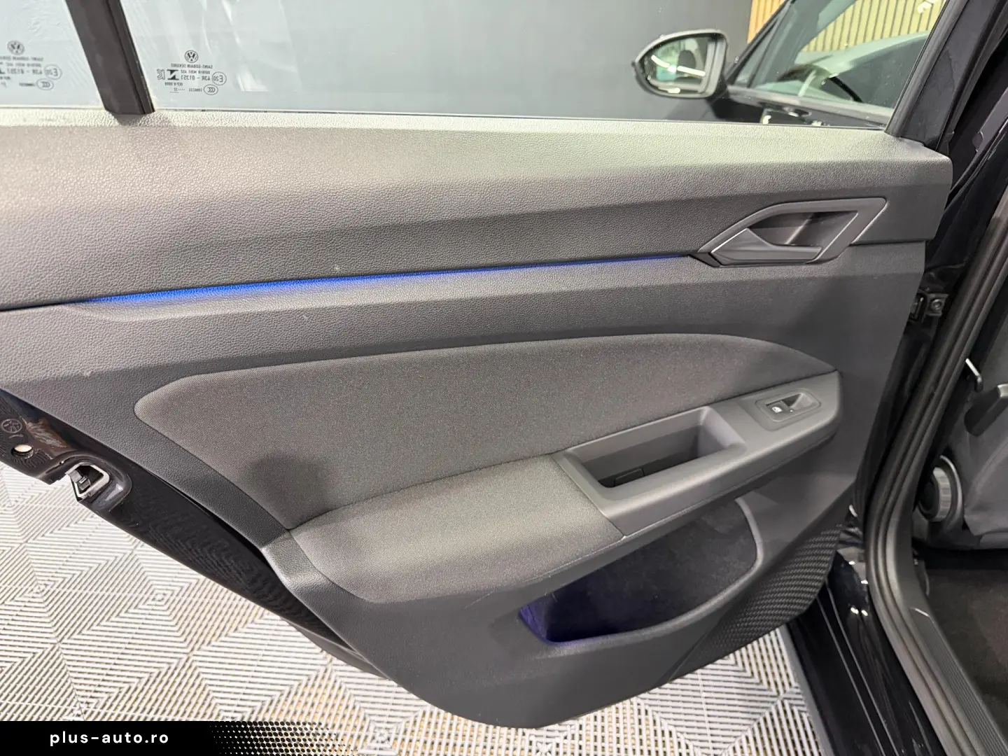Volkswagen Golf Variant VIII 1.0 eTSI 81kW DSG Life 5d